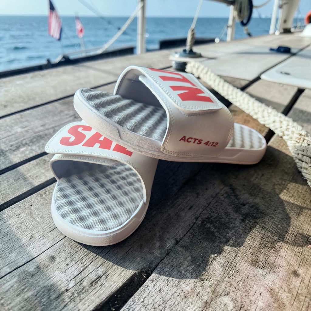 SALVTN SLIDES (WHITE/RED)
