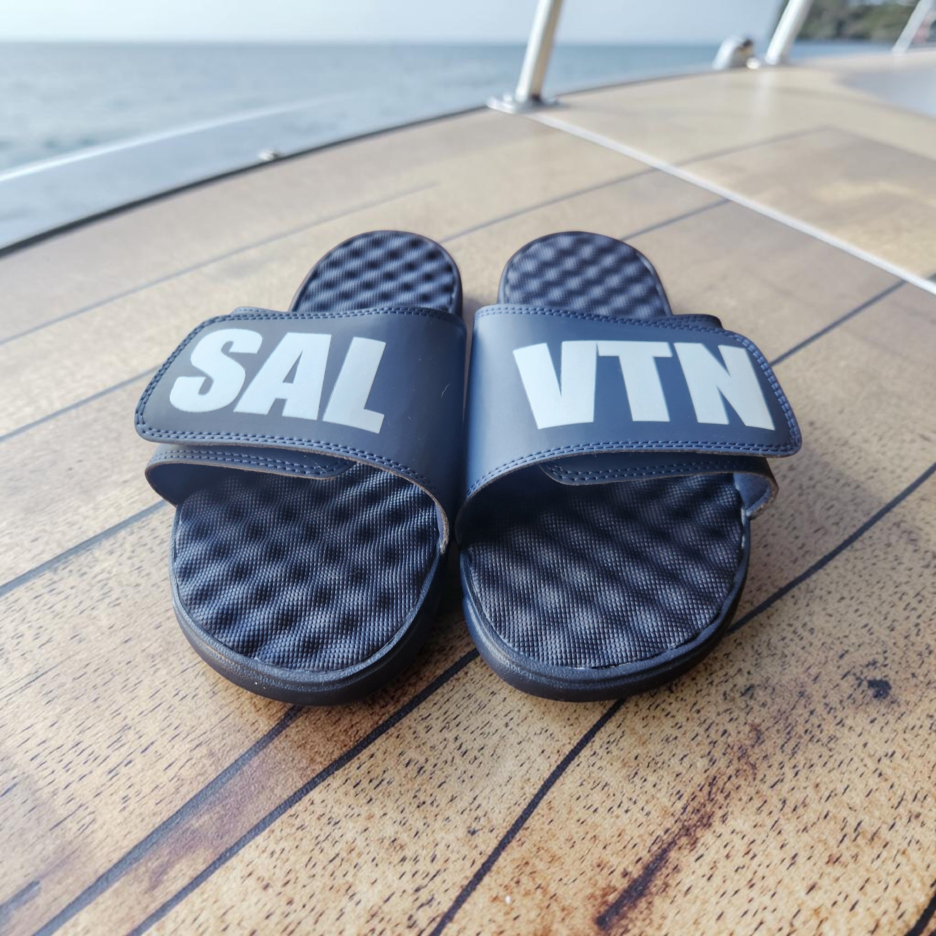 SALVTN SLIDES (NAVY)