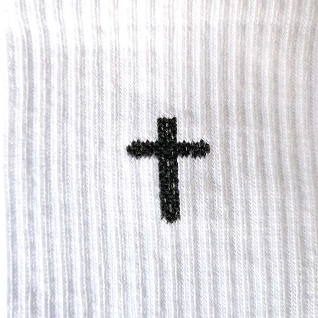 SALVTN SOCKS- CROSS WHITE/BLACK)