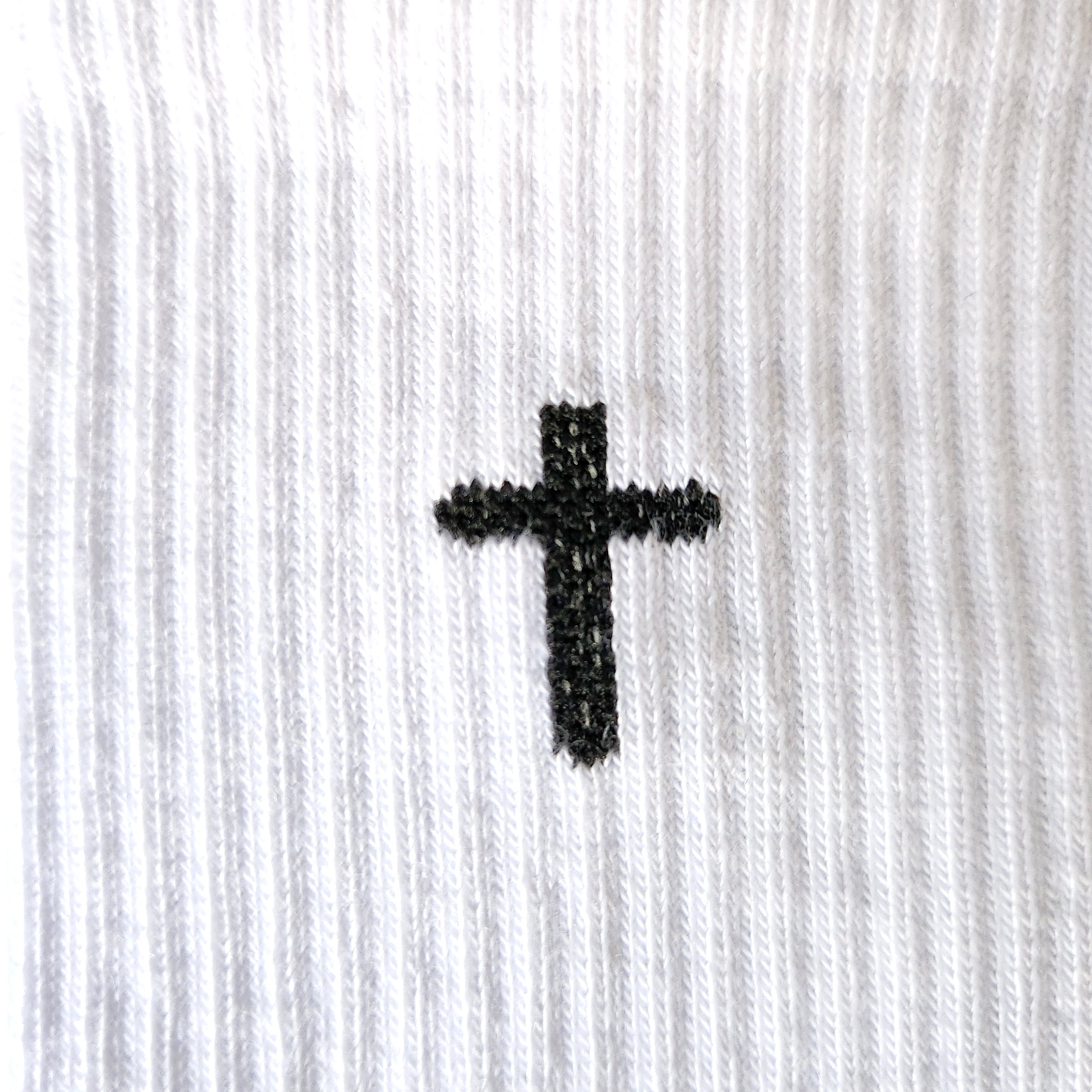 SALVTN SOCKS- CROSS WHITE/BLACK)